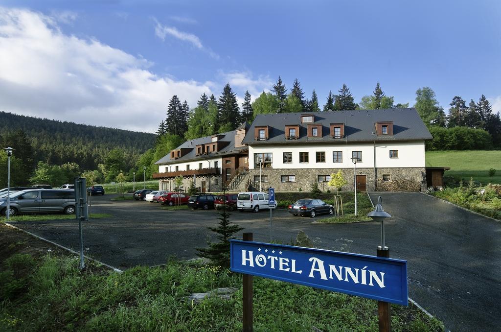 Hotel Annin Екстер'єр фото